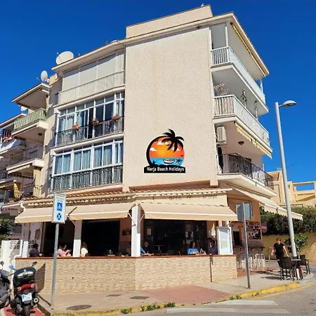 Apartment 2 Bedroom - Coronado *